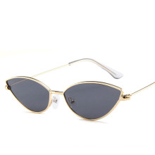 Brand Designer Ocean Lenses Cat Eye Sun Glasses Women Luxury Fashionable Small Size Metal Sunglasses